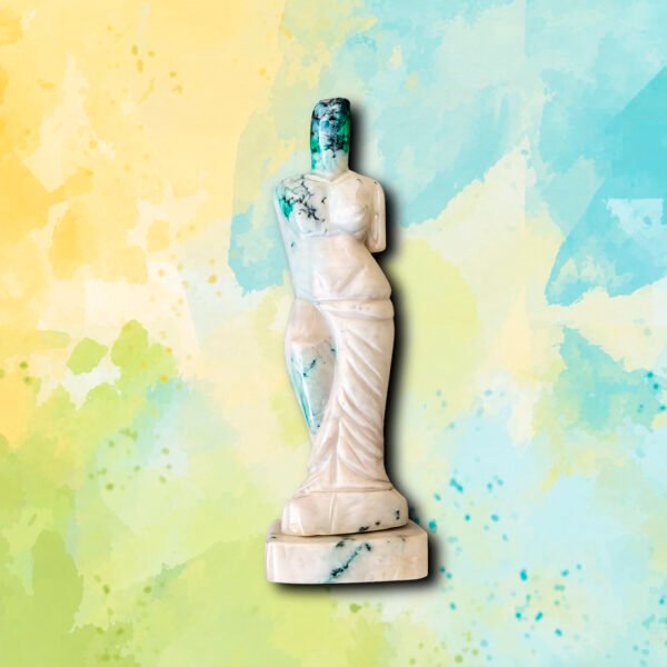 044 – PEDRA ESCULPIDA MAGNETIZADA - VÊNUS DA BELEZA